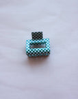 MINI CHECKERED SQUARE CLAWS